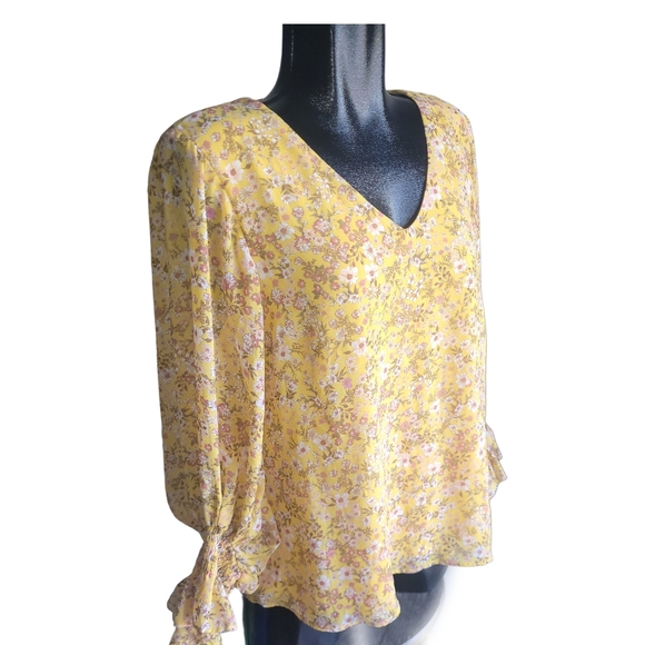 1 State Floral Yellow Long Sleeve V Neck  Blouse L - Picture 2 of 6